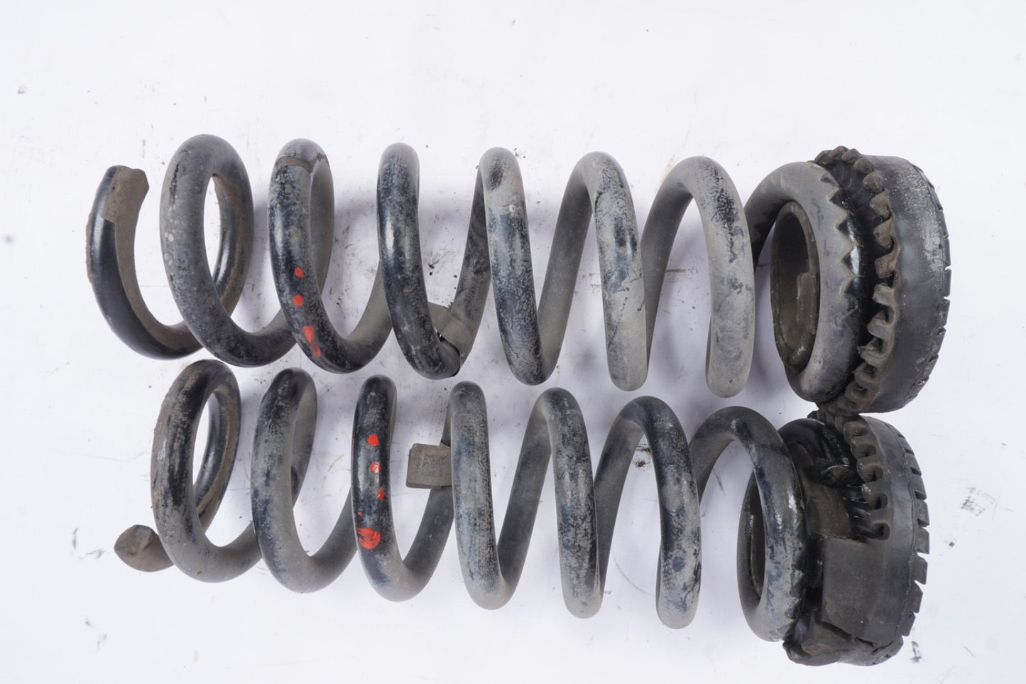 2014 - 2019 MASERATI GHIBLI RWD LEFT & RIGHT REAR COIL SPRING OEM