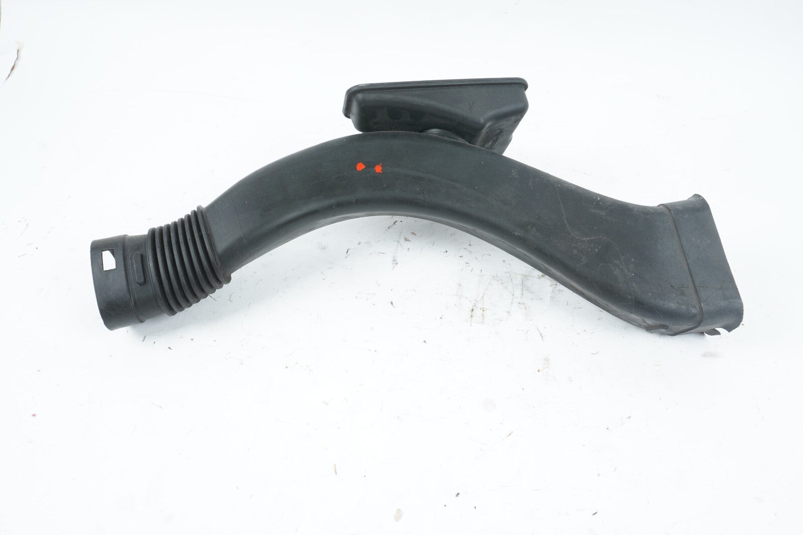 2012-2018 BMW 650i FRONT RIGHT SIDE AIR CHANNEL INTAKE CLEANER DUCT TUBE  OEM