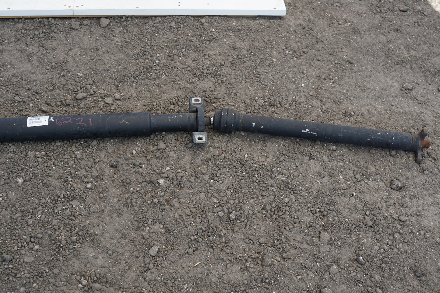 2006 - 2010 MERCEDES BENZ R350 4Matic W251 REAR DRIVESHAFT A2514102102 OEM