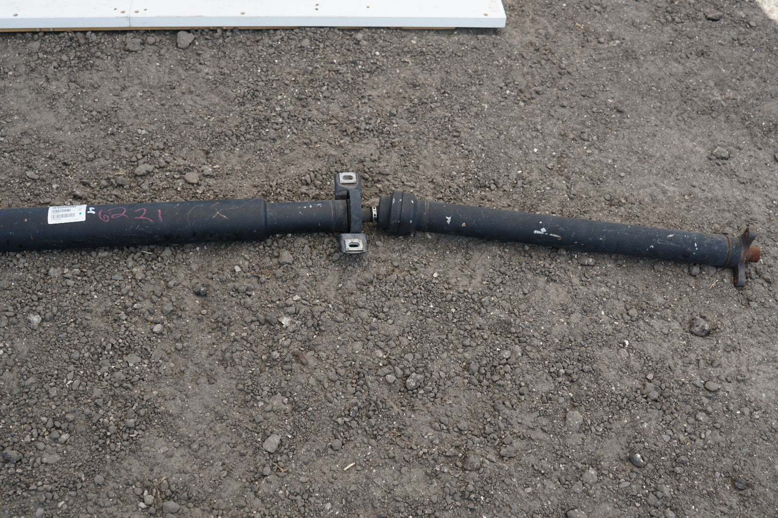 2006 - 2010 MERCEDES BENZ R350 4Matic W251 REAR DRIVESHAFT A2514102102 OEM