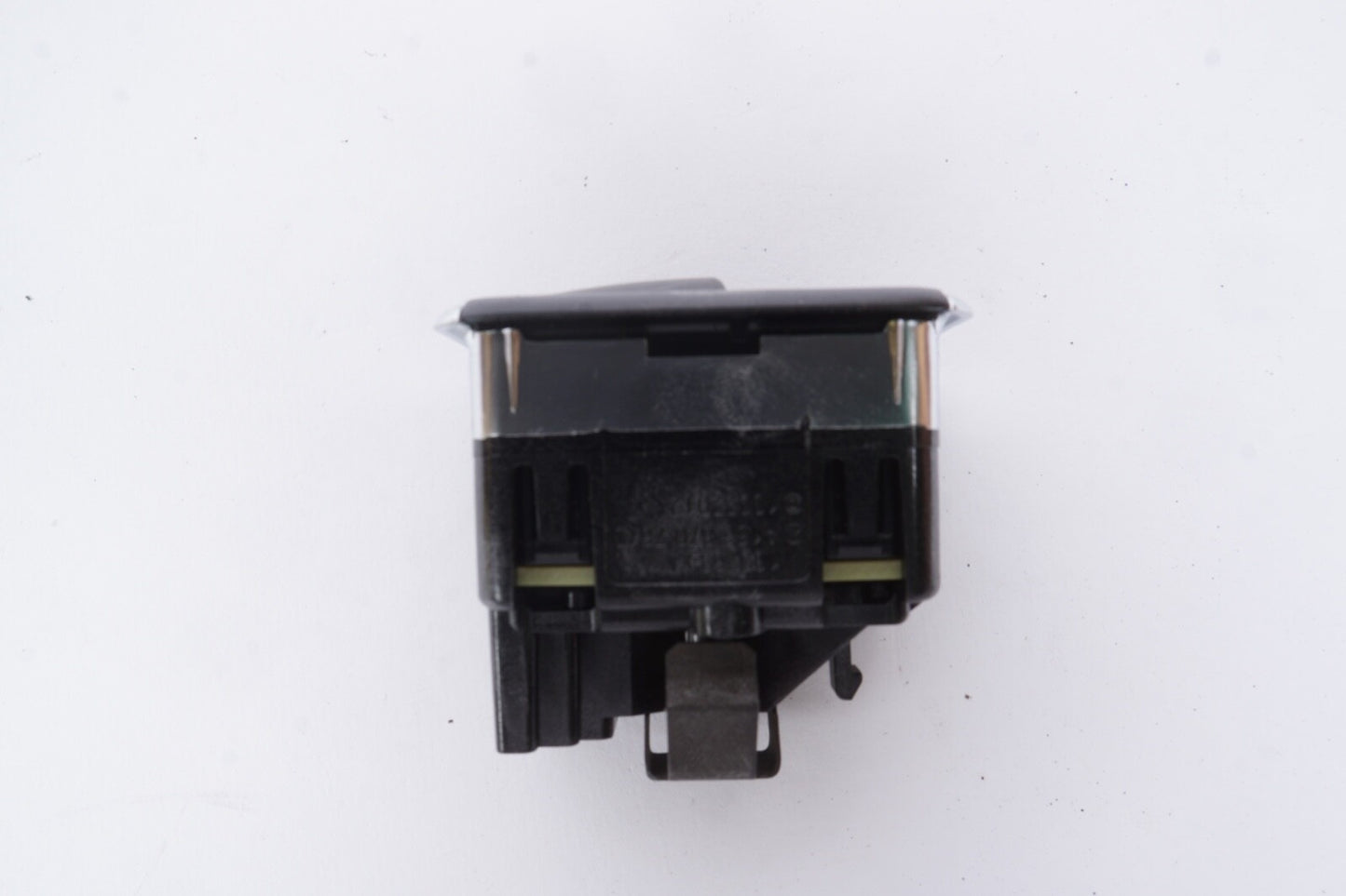 LIFTGATE TAIL GATE TRUNK LID OPEN SWITCH MERCEDES X156 GLA250 CLA250 CLA180 OEM