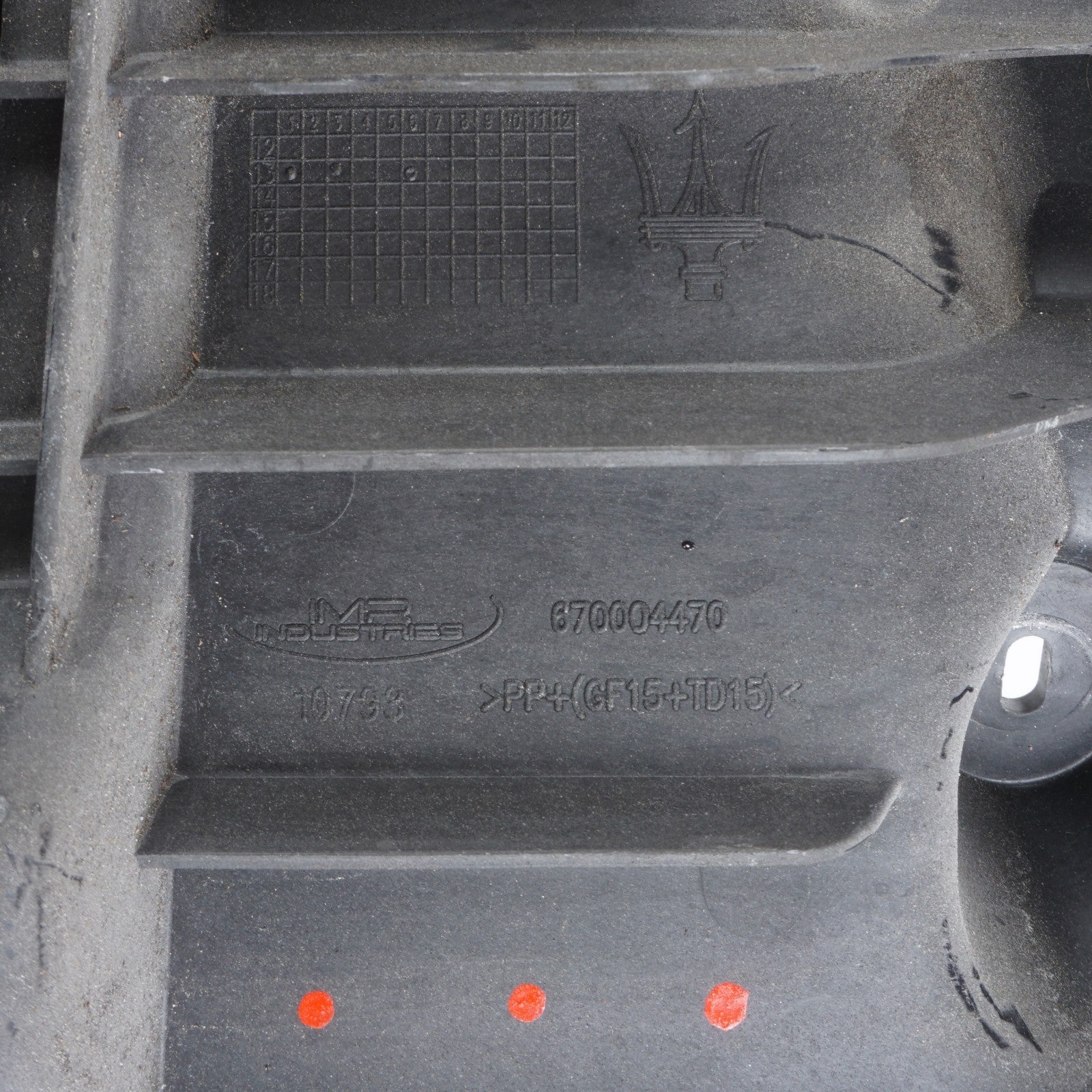 2014 - 2017 Maserati Ghibli Rear Bumper Support Mount Bracket Set OEM