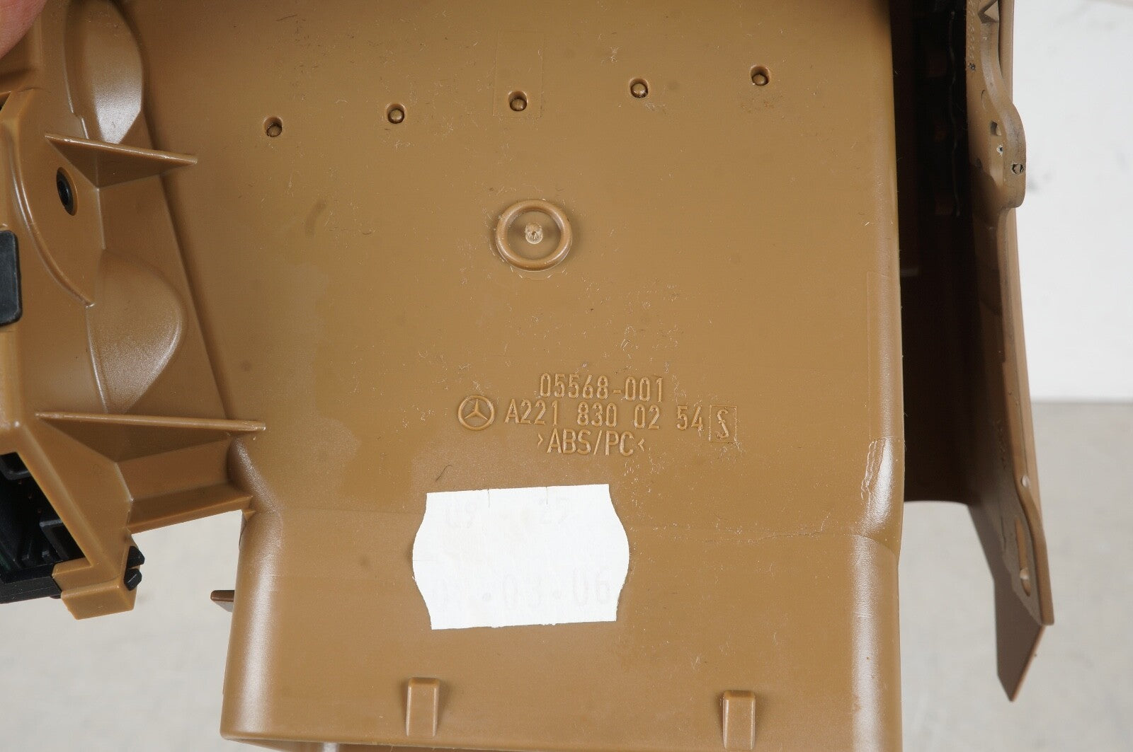 07-13 MERCEDES S550 S600 CL550 W216 FRONT RIGHT DASHBOARD AIR VENT BEIGE OEM