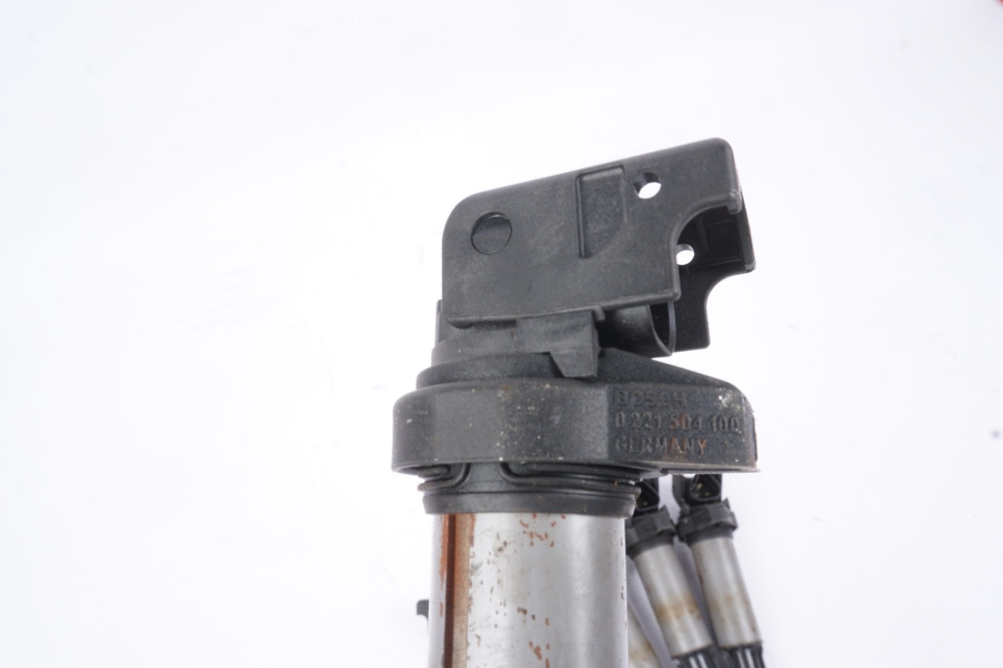 2003 - 2005 Bmw Z4 Ignition Coil Igniter Pack Set of 4