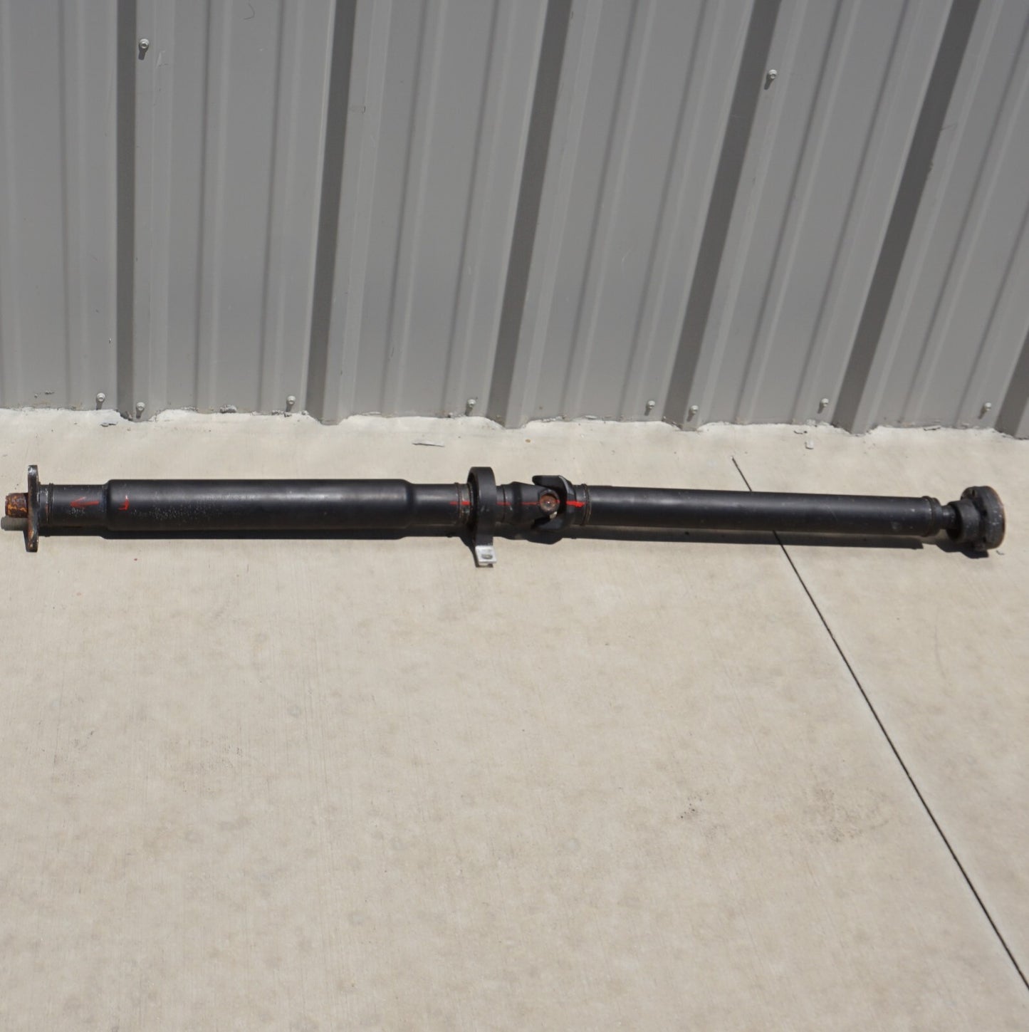06-10 BMW E64 650i 4.8l AT Rear Driveshaft 7576479 OEM