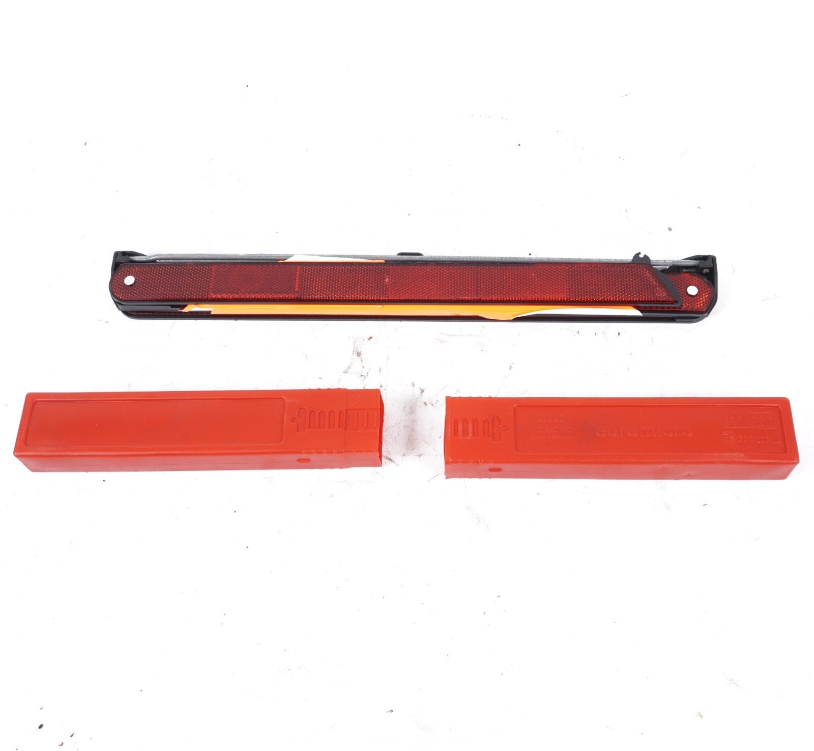 2011-2018 AUDI A8L QUATTRO EMERGENCY HAZARD WARNING TRIANGLE W/ CASE  OEM