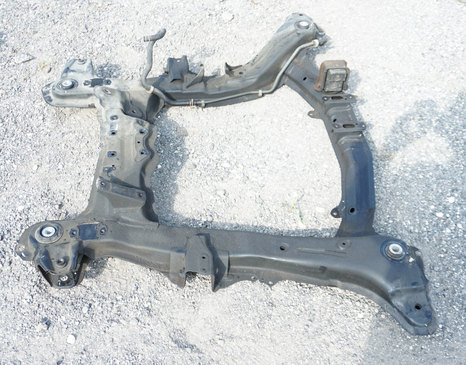 2011 - 2017 HONDA ODYSSEY FRONT CROSSMEMBER SUBFRAME ENGINE CRADLE OEM