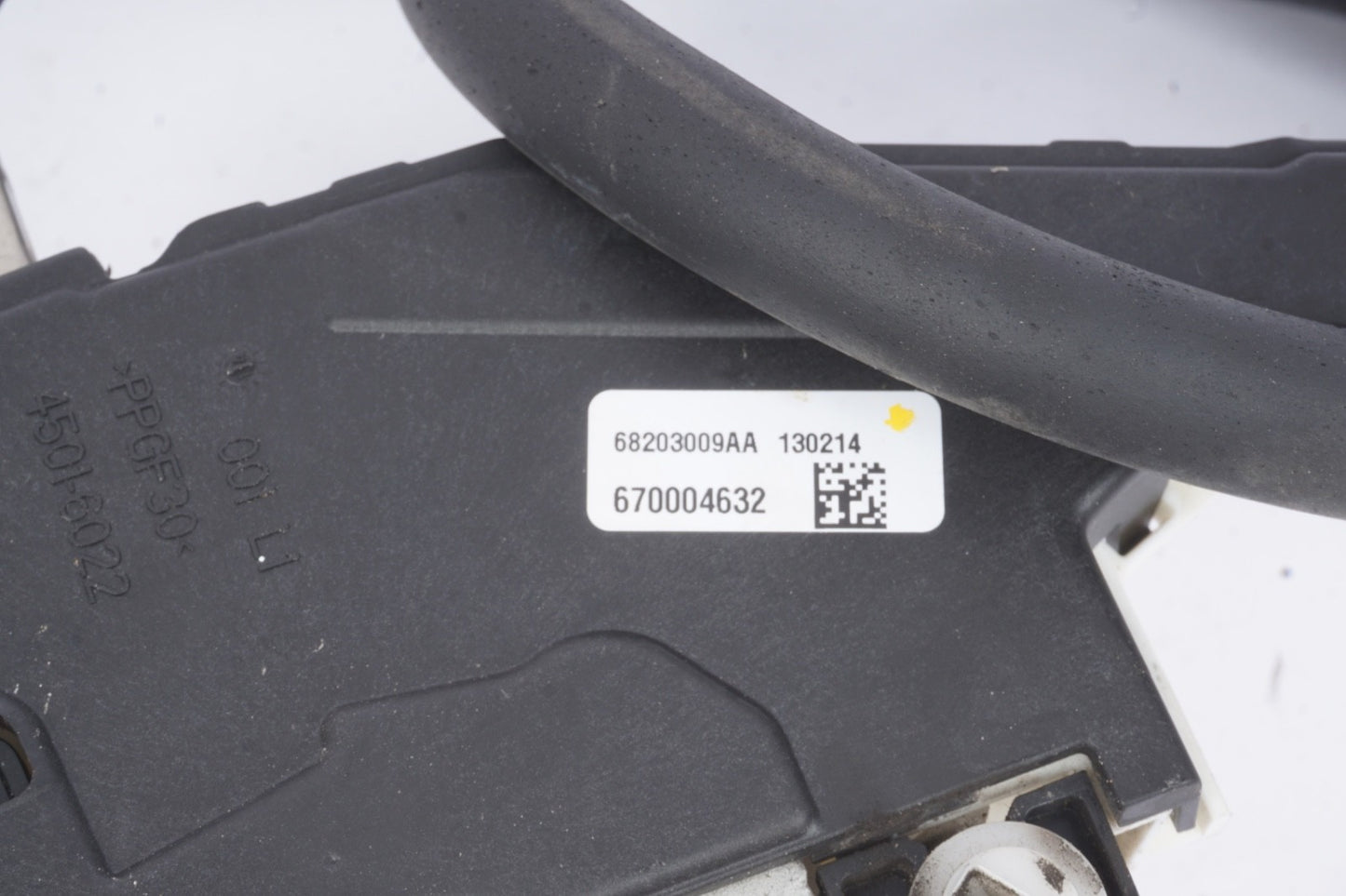 2014-2017 Maserati Ghibli Rear Left Side Door Lock Latch Actuator Mechanism OEM