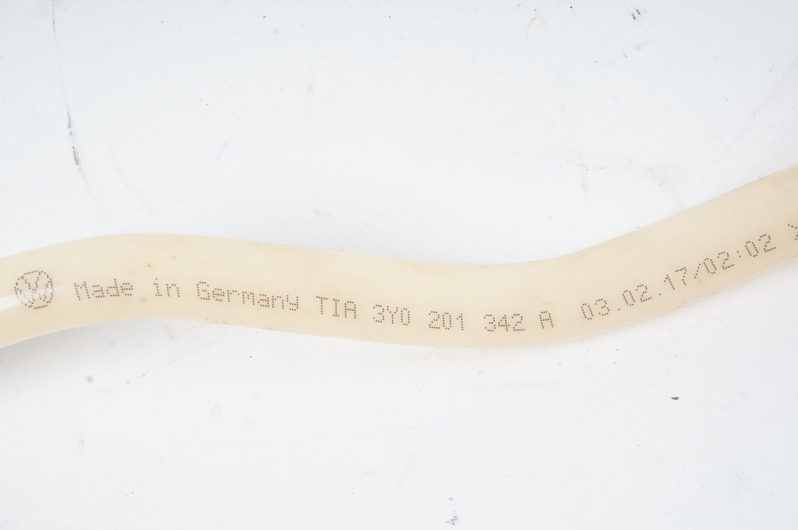 2010 - 2020 Bentley Mulsanne Rear Air Breather Vent Pipe Hose Line Set