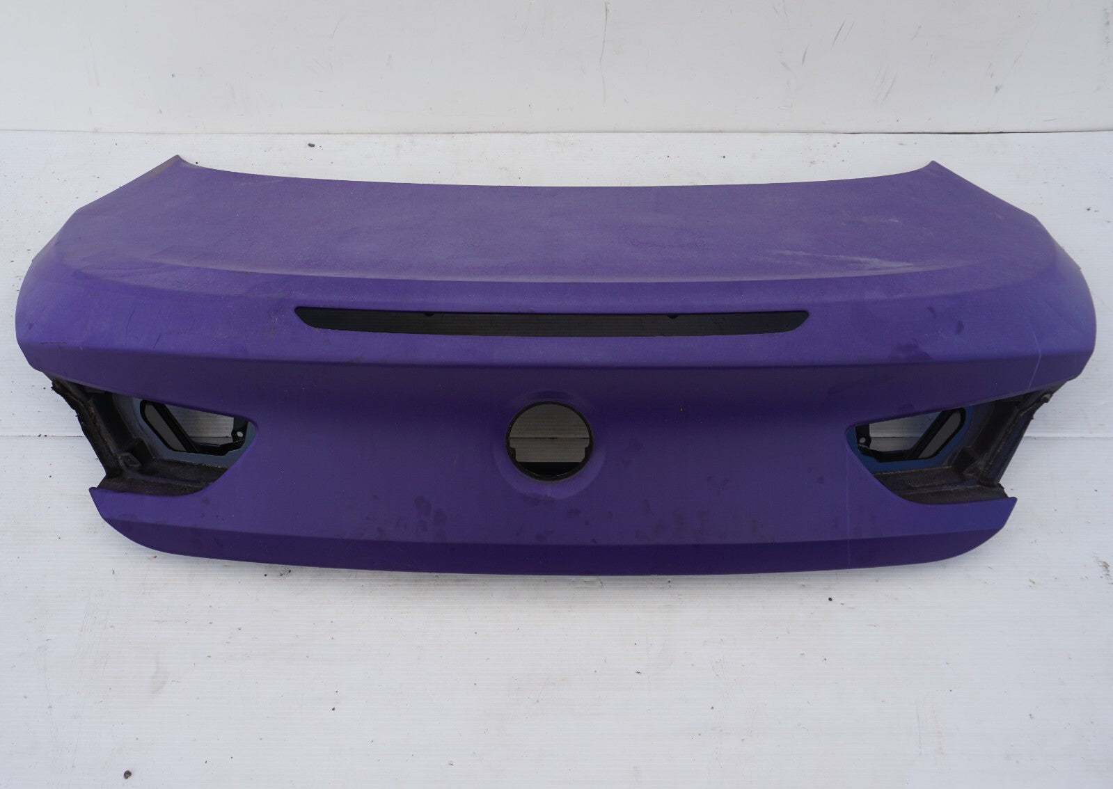 2012 - 2018 BMW 650i TRUNK LID OEM