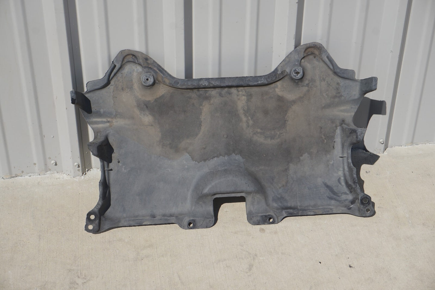 08-15 Mercedes C300 C350 C63 AMG Engine Cover Splash Shield Guard OEM