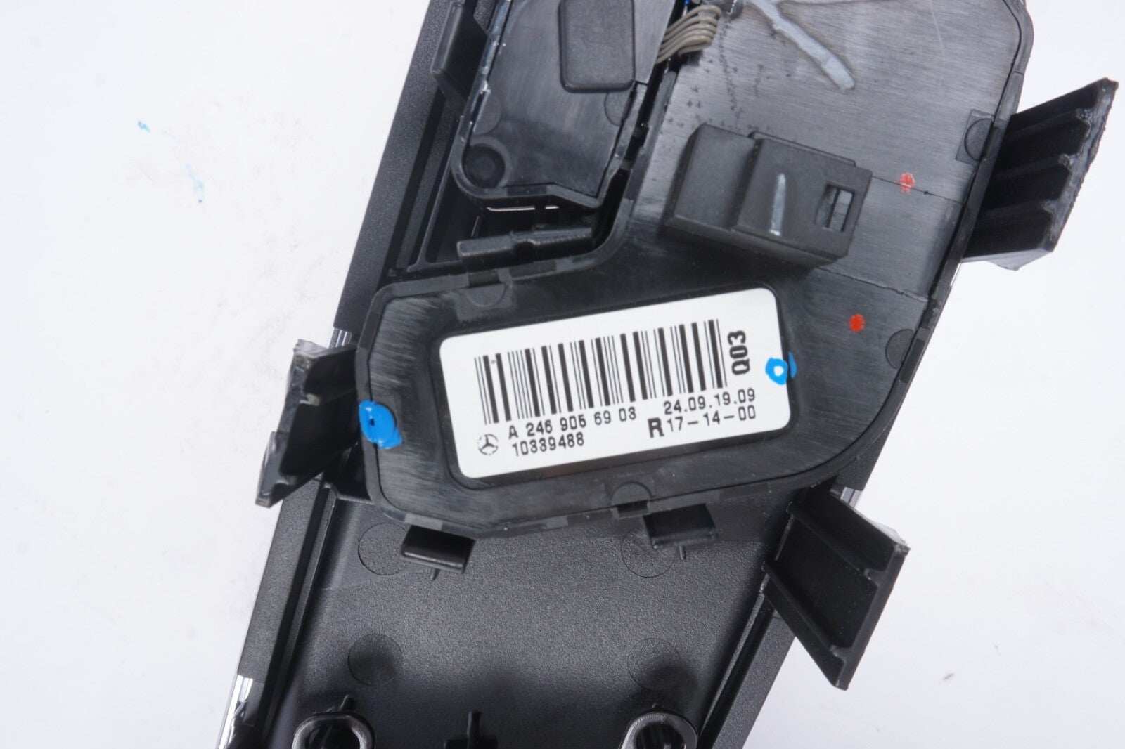 2014-2020 MERCEDES CLA250 CLA45 Front Right Door Seat Power Adjustment Switch