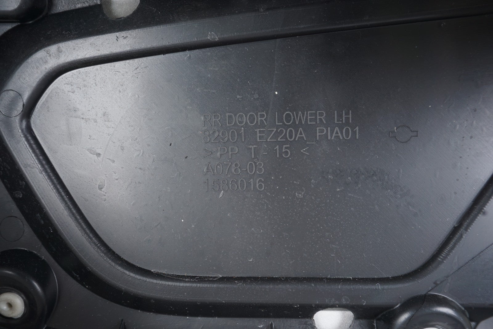 2019 - 2021 NISSAN TITAN REAR LEFT SIDE DOOR TRIM COVER PANEL BLACK OEM