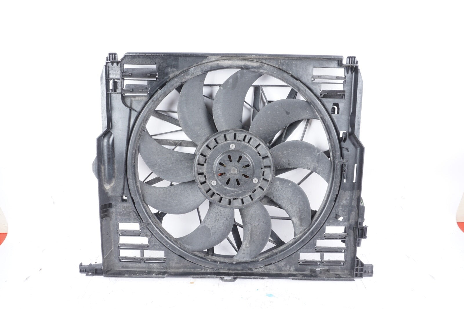 11-16 BMW 550i 650 F10 F12 Cooling Fan Assembly V8 TESTED 8509743 OEM