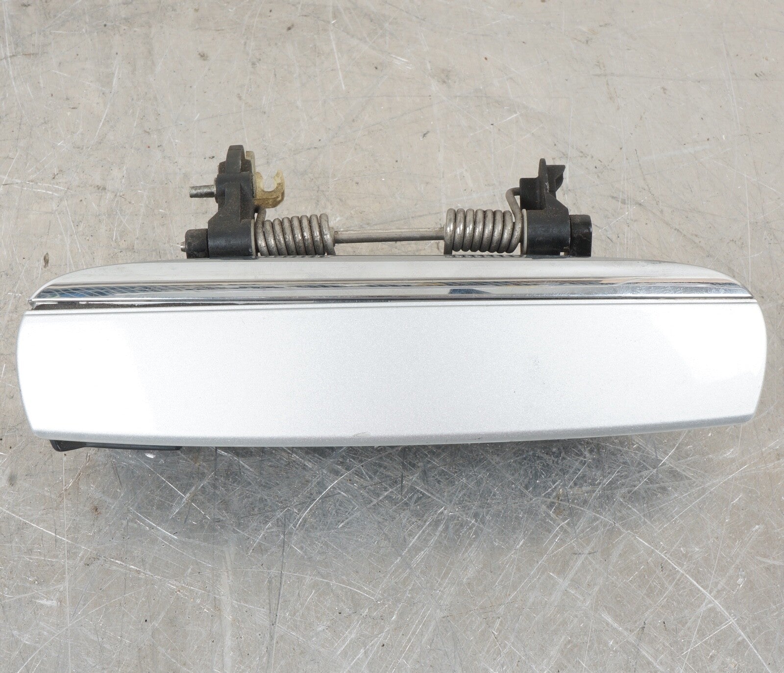 2005-2011 AUDI A6 QUATTRO - Right Exterior DOOR Handle Assembly 4F0837886A