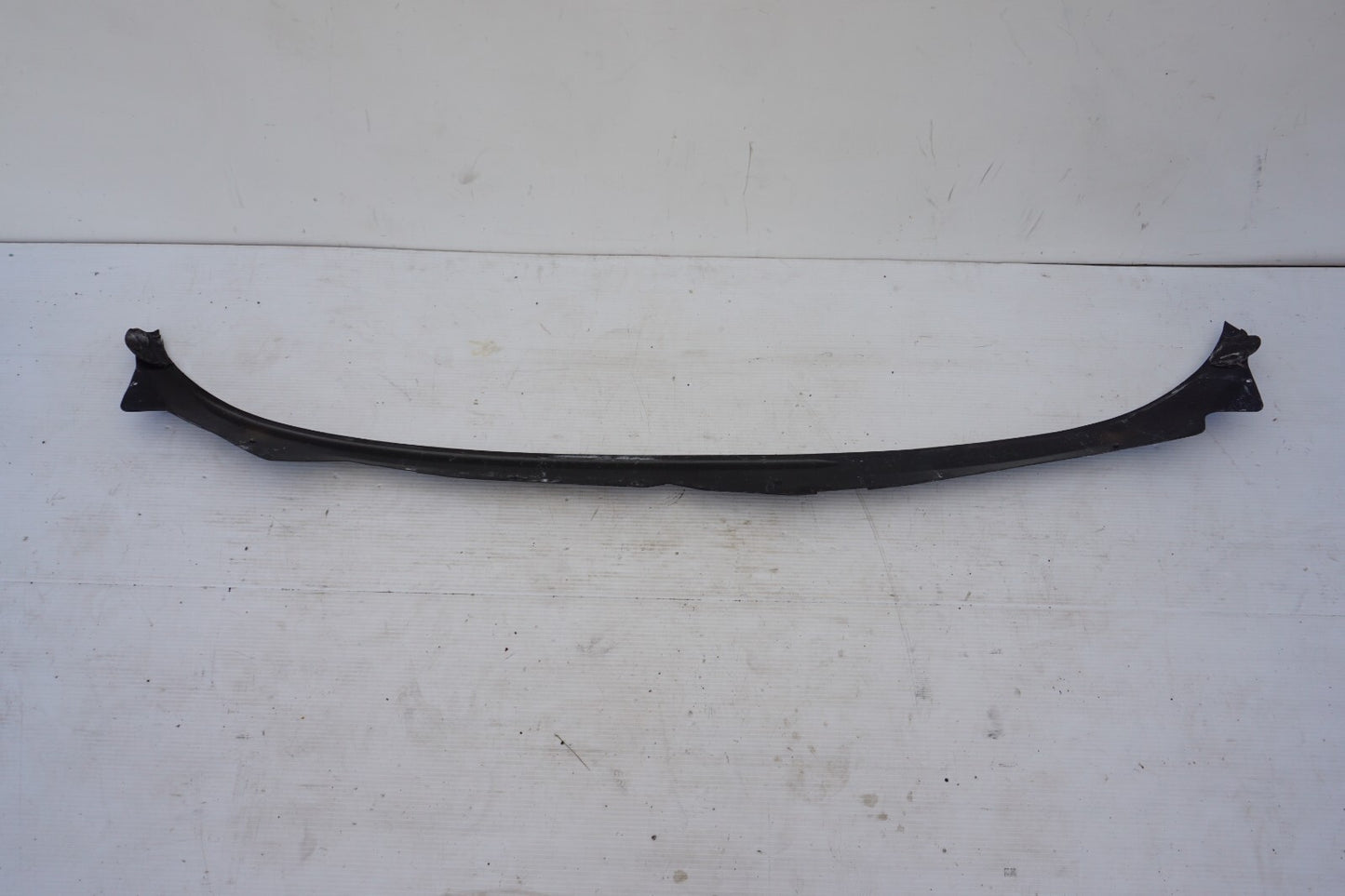 1987- 1993 Cadillac Allante COWL VENT WINDSHIELD WIPER PANEL COVER  OEM