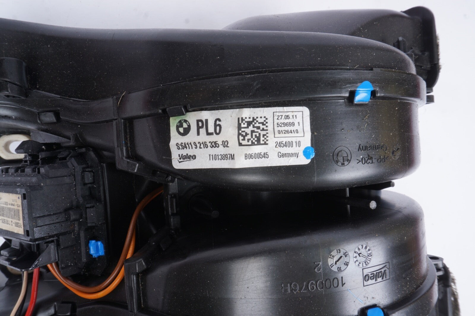 2010-2013 BMW 750LI XDRIVE - REAR Blower Motor Assembly 9216335