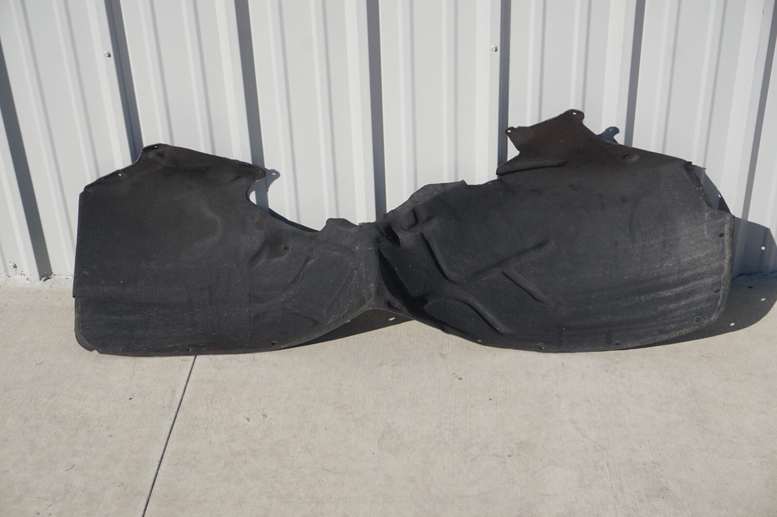 11-18 Porsche Cayenne 958 Front Left Driver Side Wheel Arch Splash Liner OEM