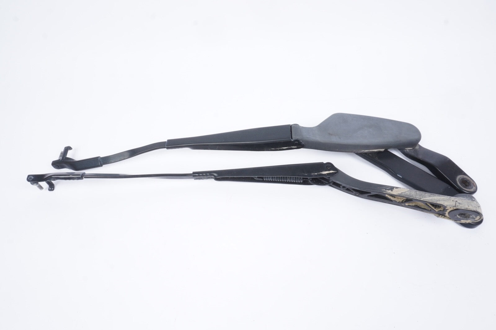 2010 2011 2012 2013 MERCEDES E350 E550 C207 COUPE WINDSHIELD WIPER ARMS PAIR
