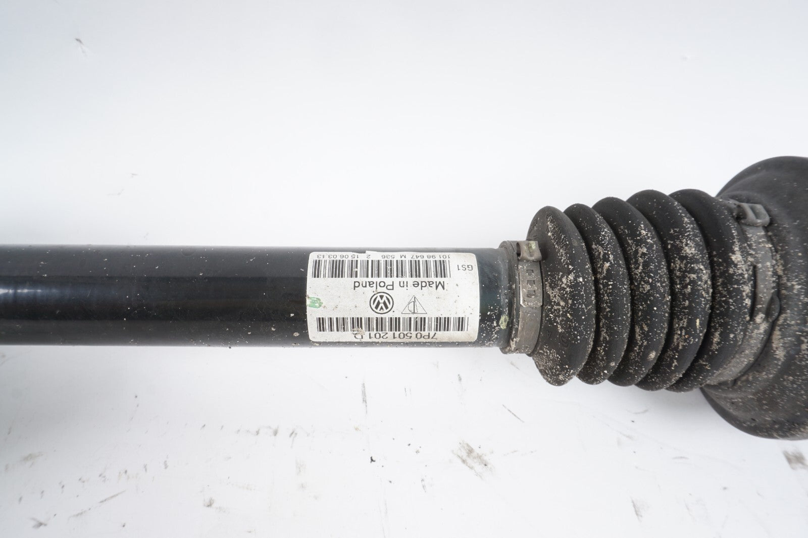 2011-2018 PORSCHE CAYENNE 3.6L REAR AXLE SHAFT LEFT OR RIGHT 7P0501201D  OEM