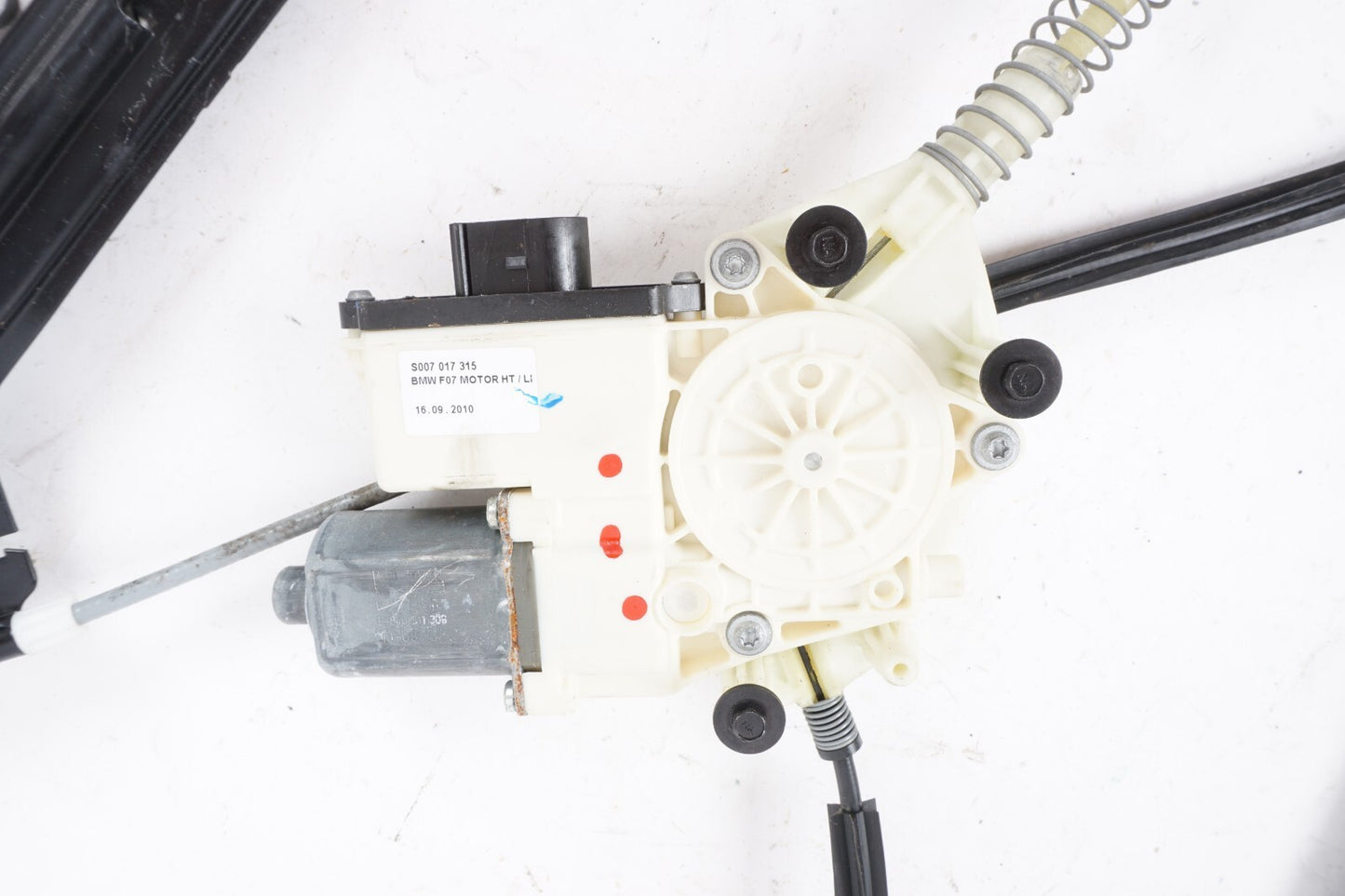 2010-2017 BMW 550I GT F07 REAR LEFT DRIVER SIDE WINDOW REGULATOR & MOTOR OEM