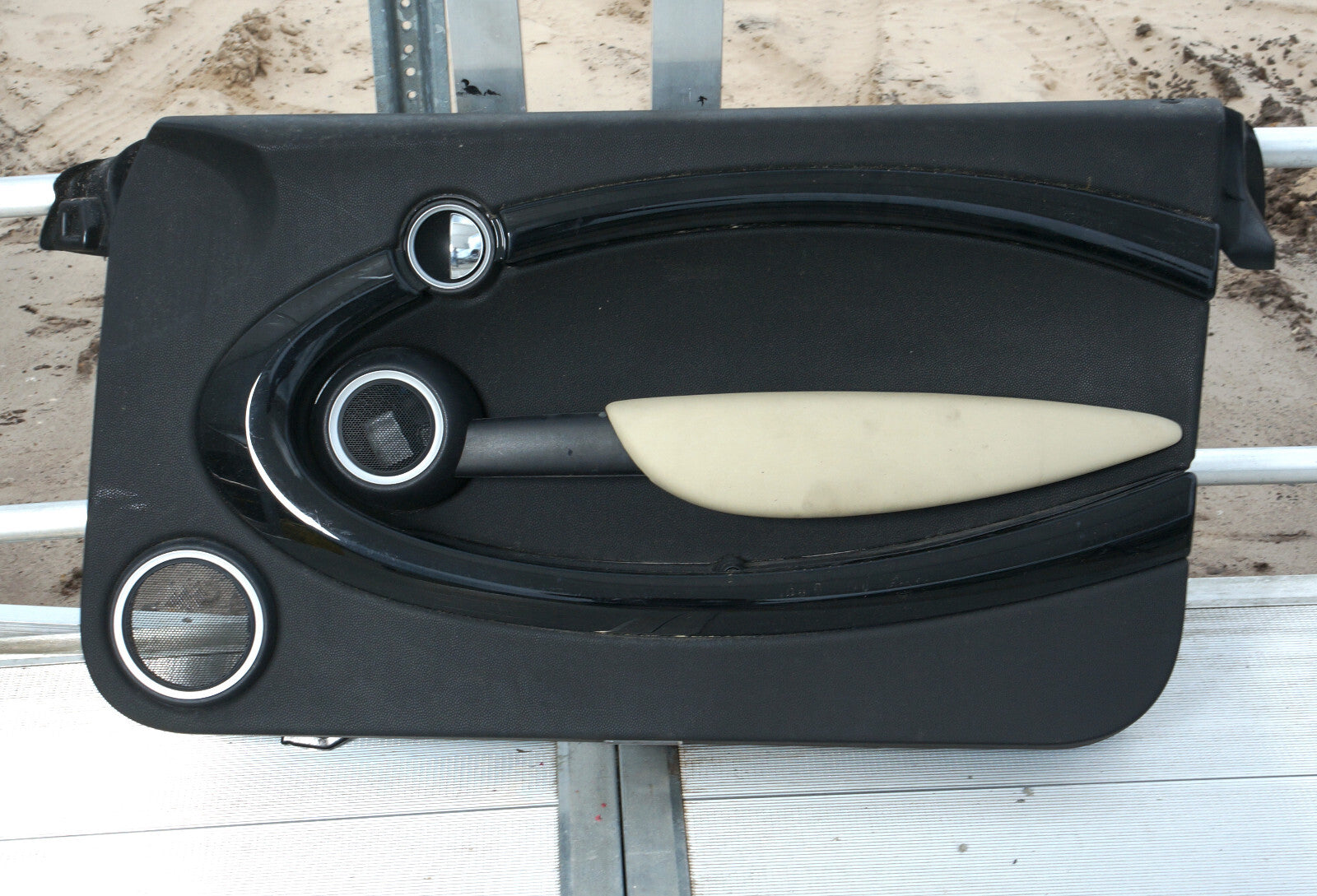 07-15 MINI COOPER FRONT RIGHT PASSENGER SIDE DOOR PANEL TRIM OEM