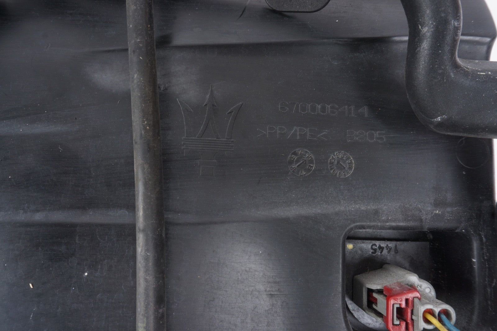 2014 - 2020 Maserati Ghibli S Q4 Windshield Washer Reservoir Bottle OEM