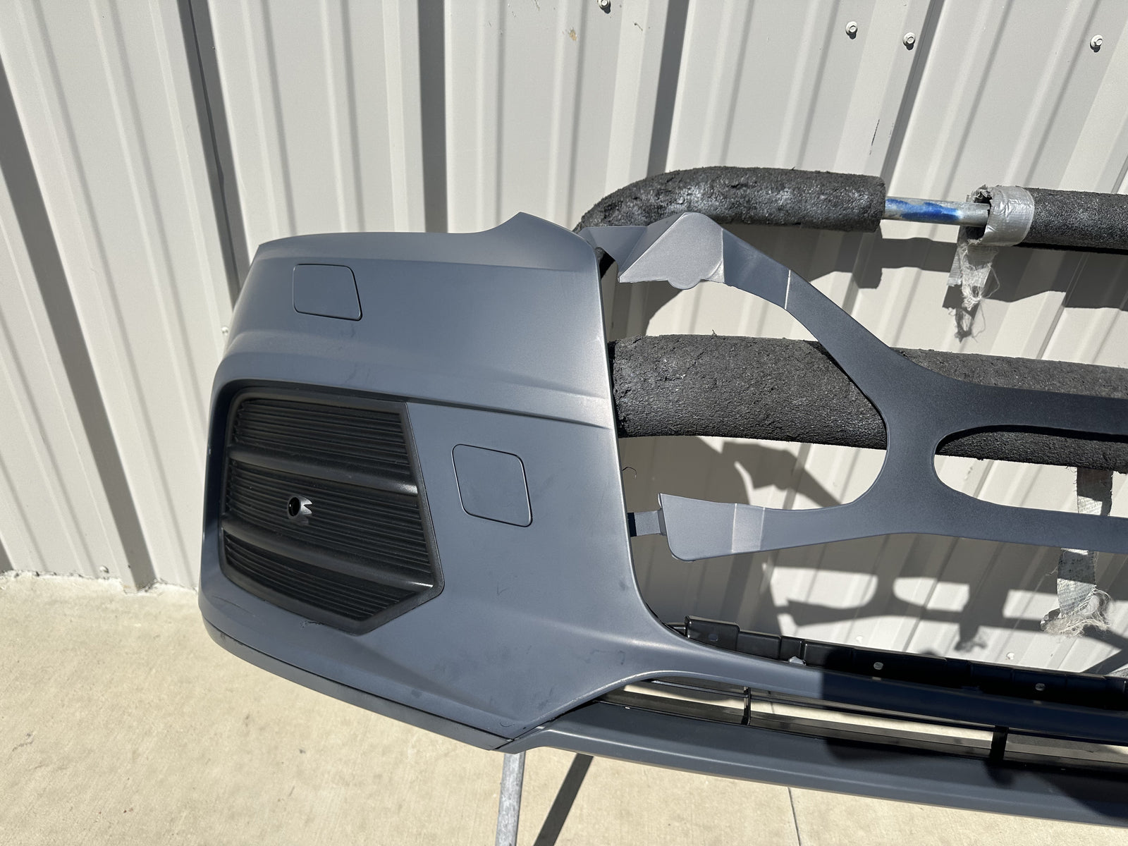 For 2017 Audi Q3 New Front Bumper Cover Primed Without Side Light Hole
