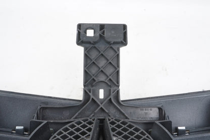 2008 - 2014 Mercedes W204 C300 C250 C350 Sedan Upper Grille Grill Genuine OEM