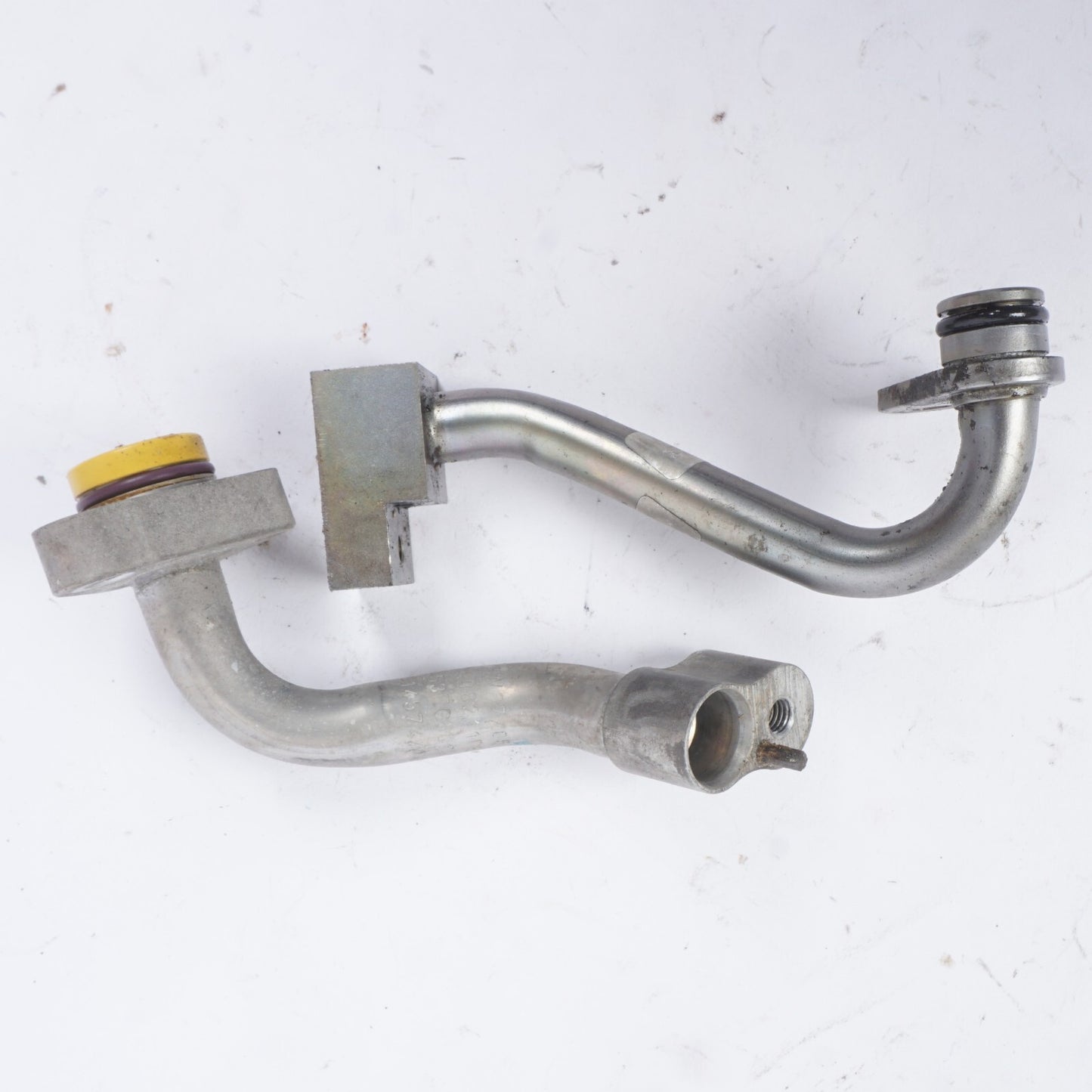 2006 - 2010  BMW 650i E63 E64 Ac Hose Line Pipe 2Pcs  OEM