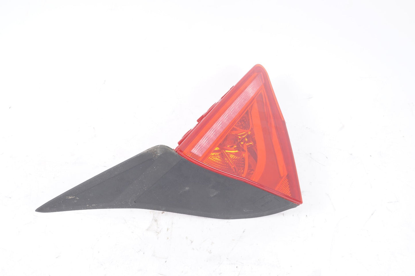 2012-2015 AUDI A7 S7 REAR DRIVER SIDE LEFT INNER TAIL LIGHT LAMP 4G8945093A OEM