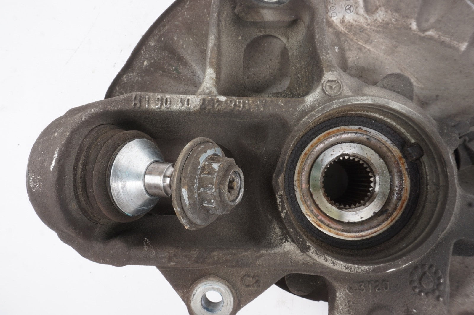 2012 - 2016 Mercedes GL450 Rear Left Wheel Spindle Knuckle Hub
