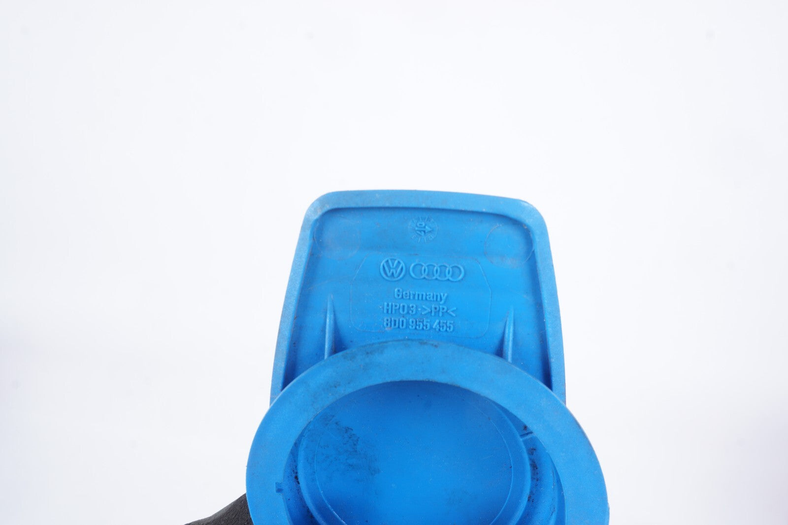 Audi  Volkswagen  Windshield Washer Tank Cap 8D0955455 OEM