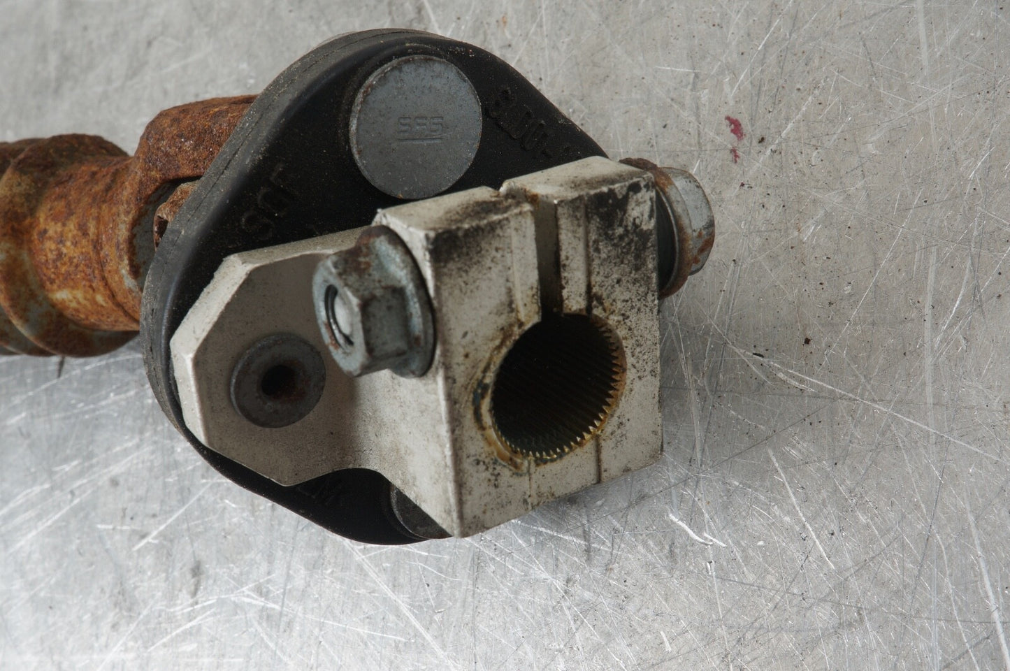 07-14 Mercedes W221 S550 CL600 Steering Gear Coupling 2214620578 OEM