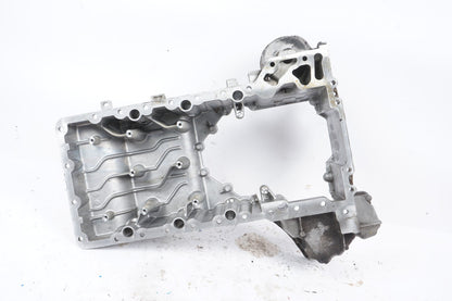 13 - 18 BMW 550I 650I 750I 4.4L N63TU Oil Pan Upper OEM