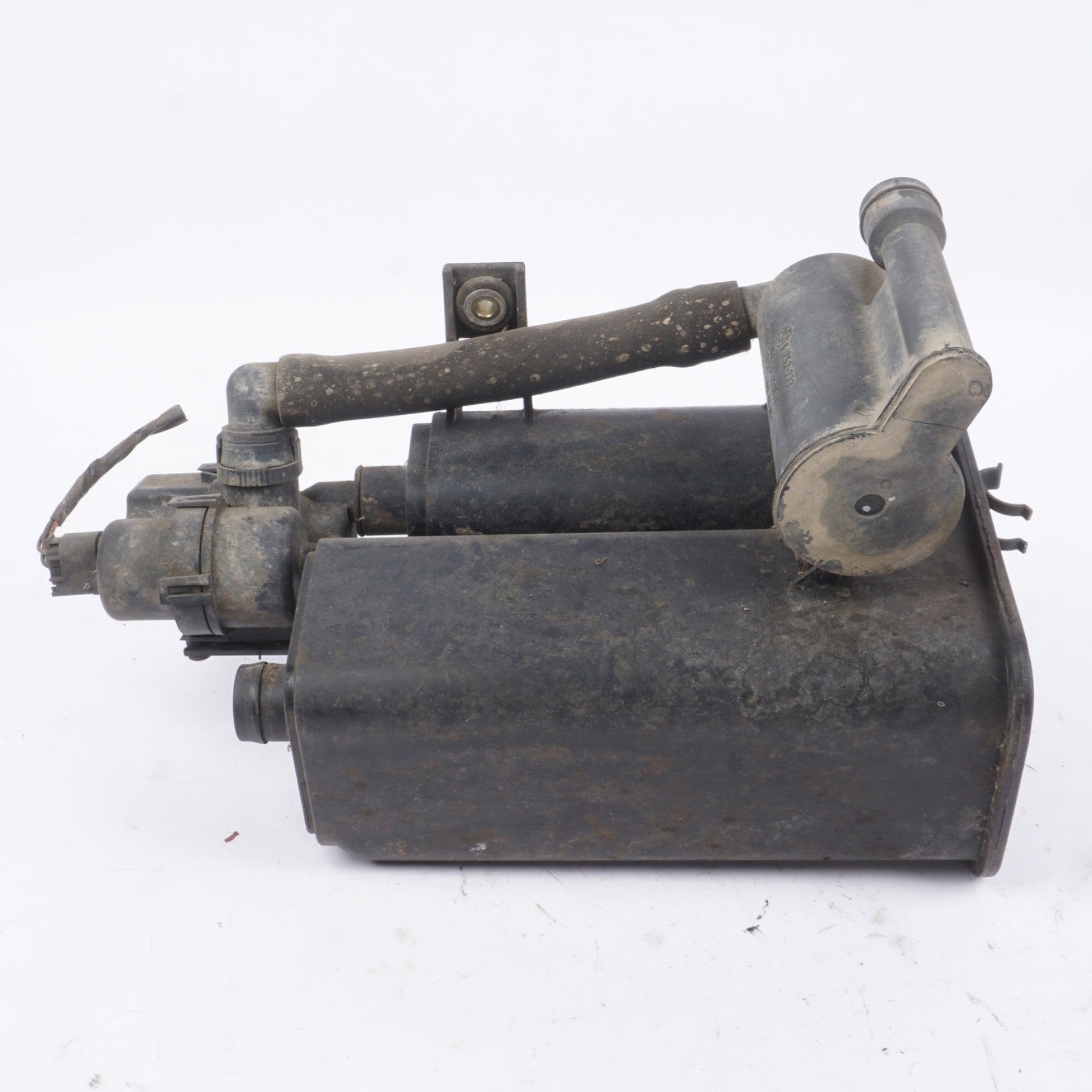 03-08 BMW Z4 E85 E86 Fuel Vapor Emissions Charcoal Canister 6758019 OEM