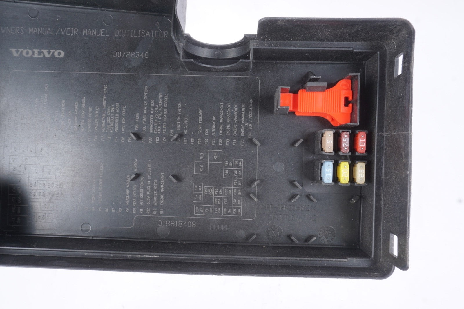 2008-2012 Volvo V50 C30 C70 Fuse Relay Upper Cover 30728348 used oem