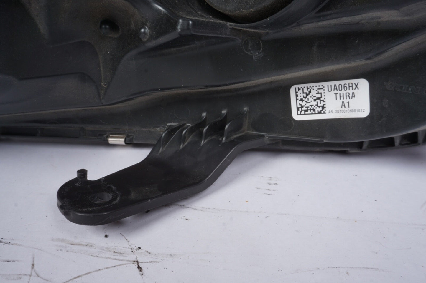 2018 2019 HONDA ODYSSEY RIGHT SIDE HEADLIGHT - !!! HAS DAMAGE !!!!