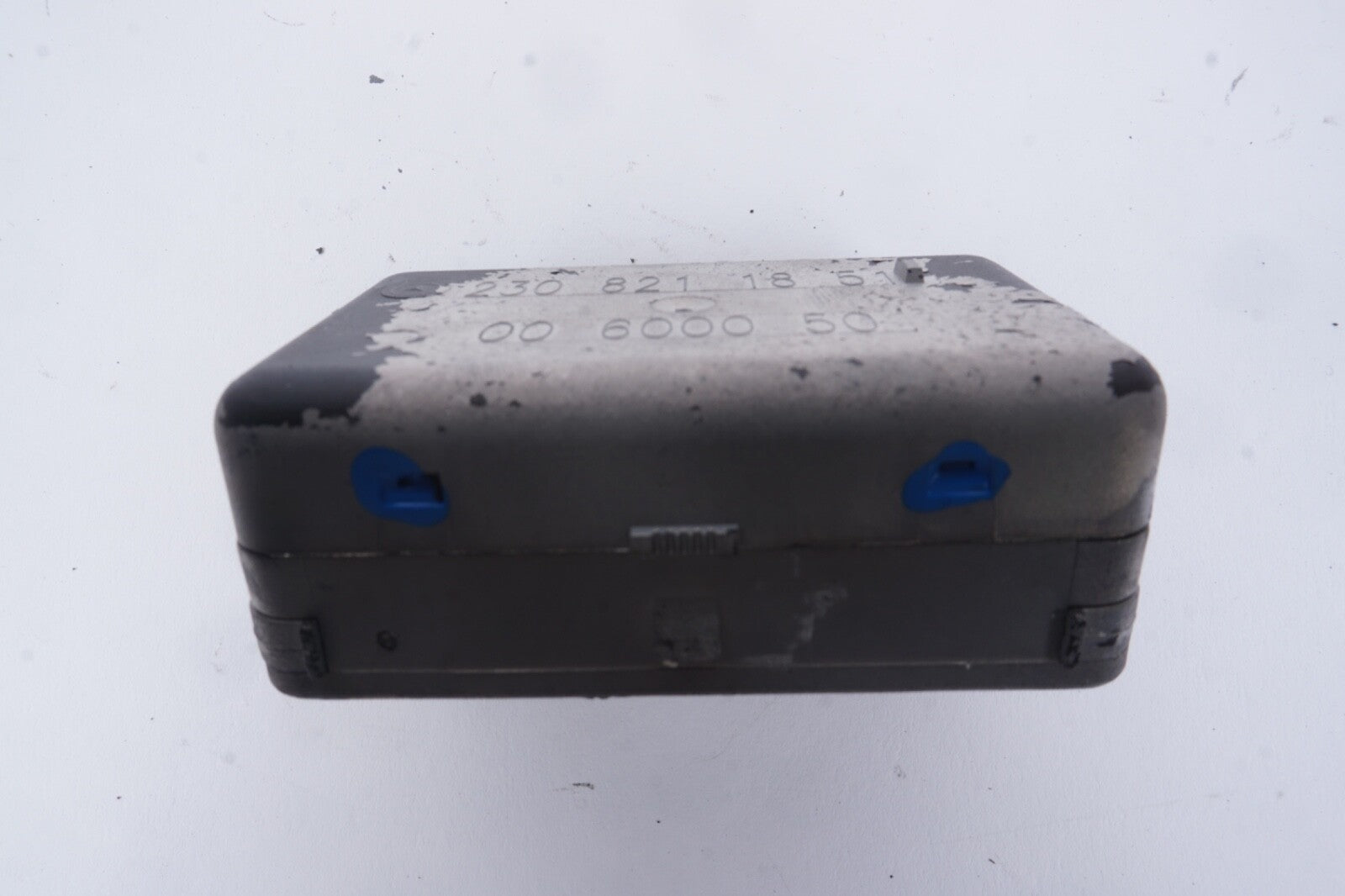 03-04 Mercedes SL500 SL55 AMG R230 Front Windshield Rain Sensor 2308211851 Oem