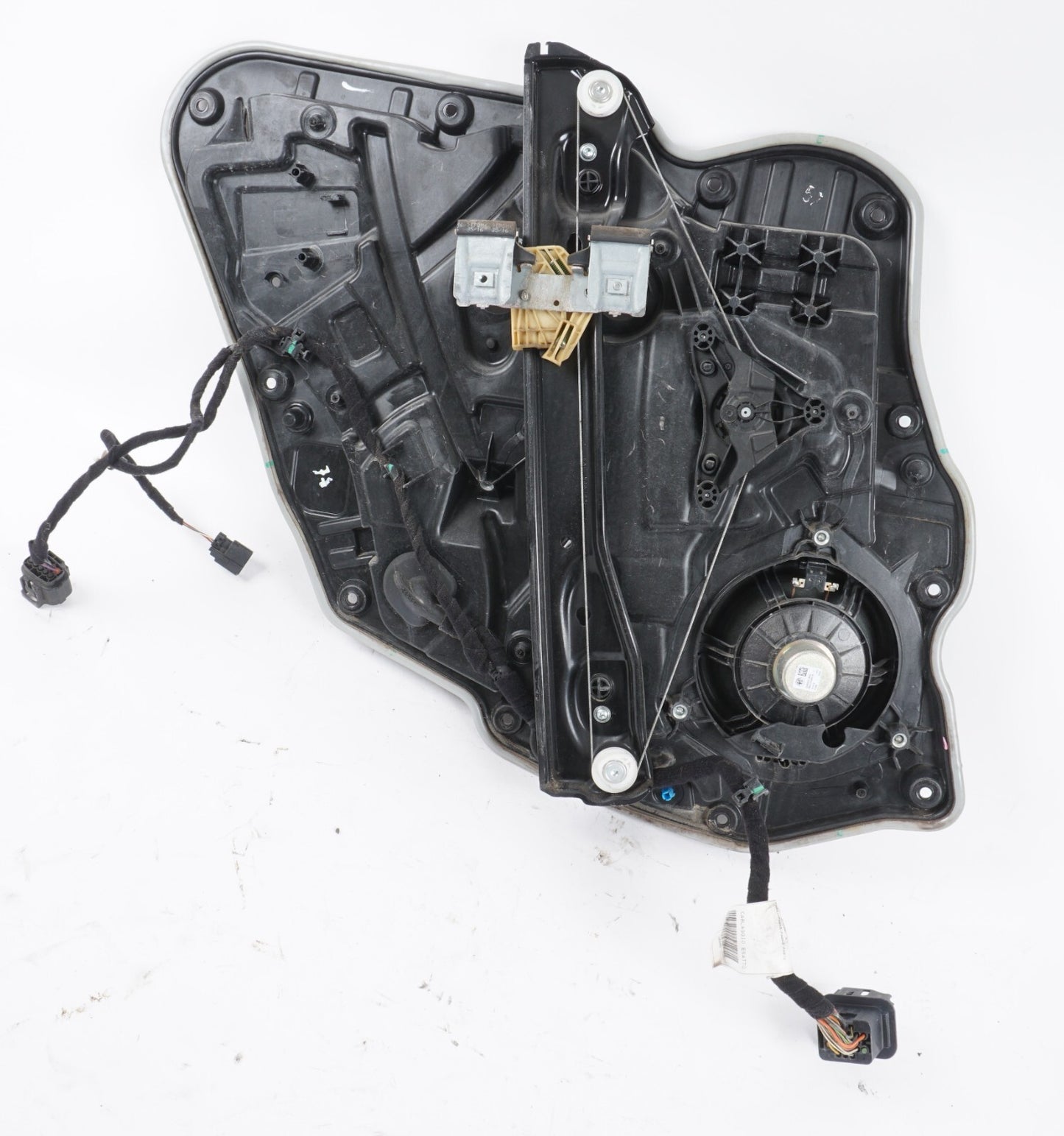 17 - 19 Alfa Romeo Giulia REAR RIGHT PASSENGER SIDE WINDOW REGULATOR PANEL OEM