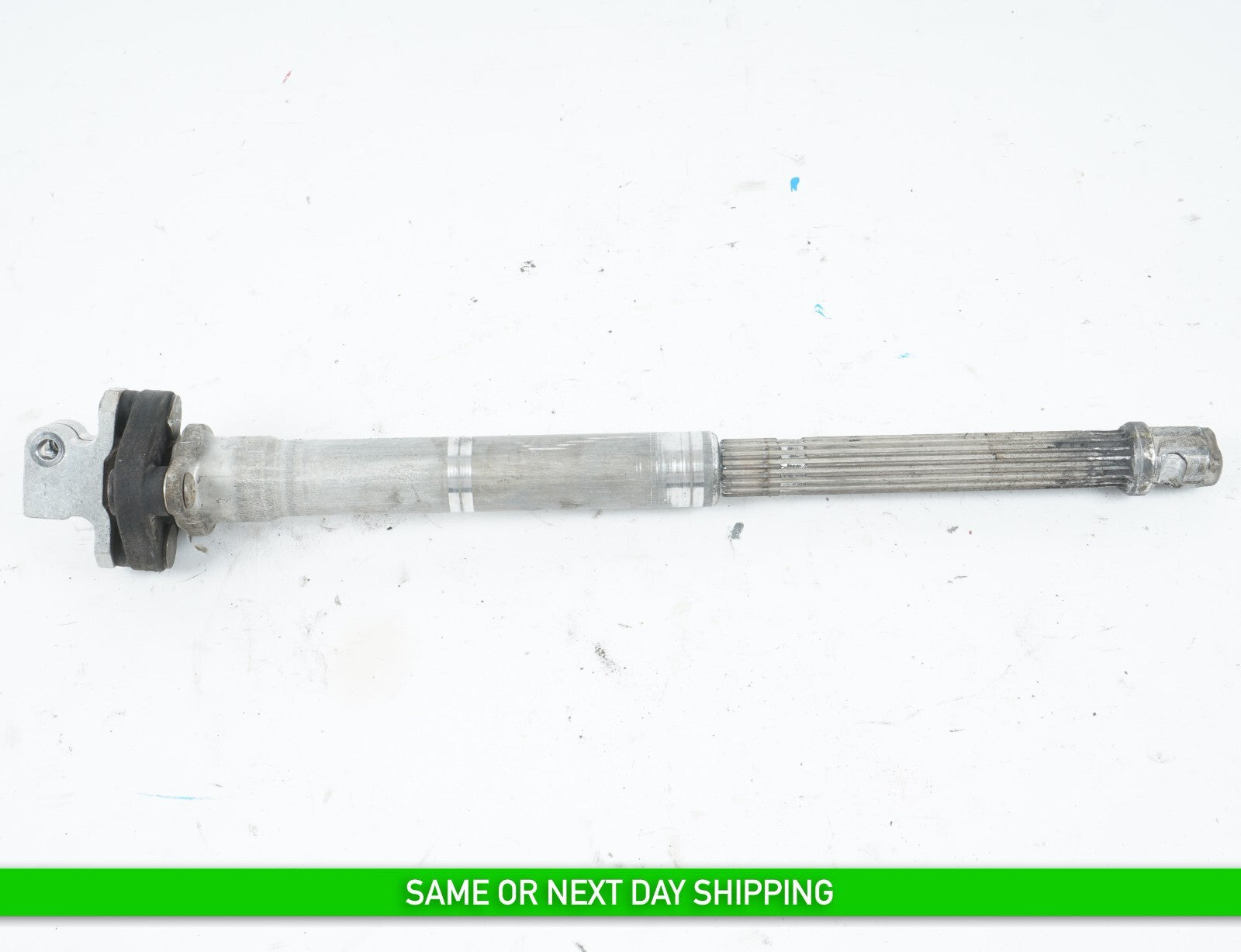 2012 - 2016 BMW 650i RWD STEERING COLUMN JOINT SHAFT 6776108 OEM