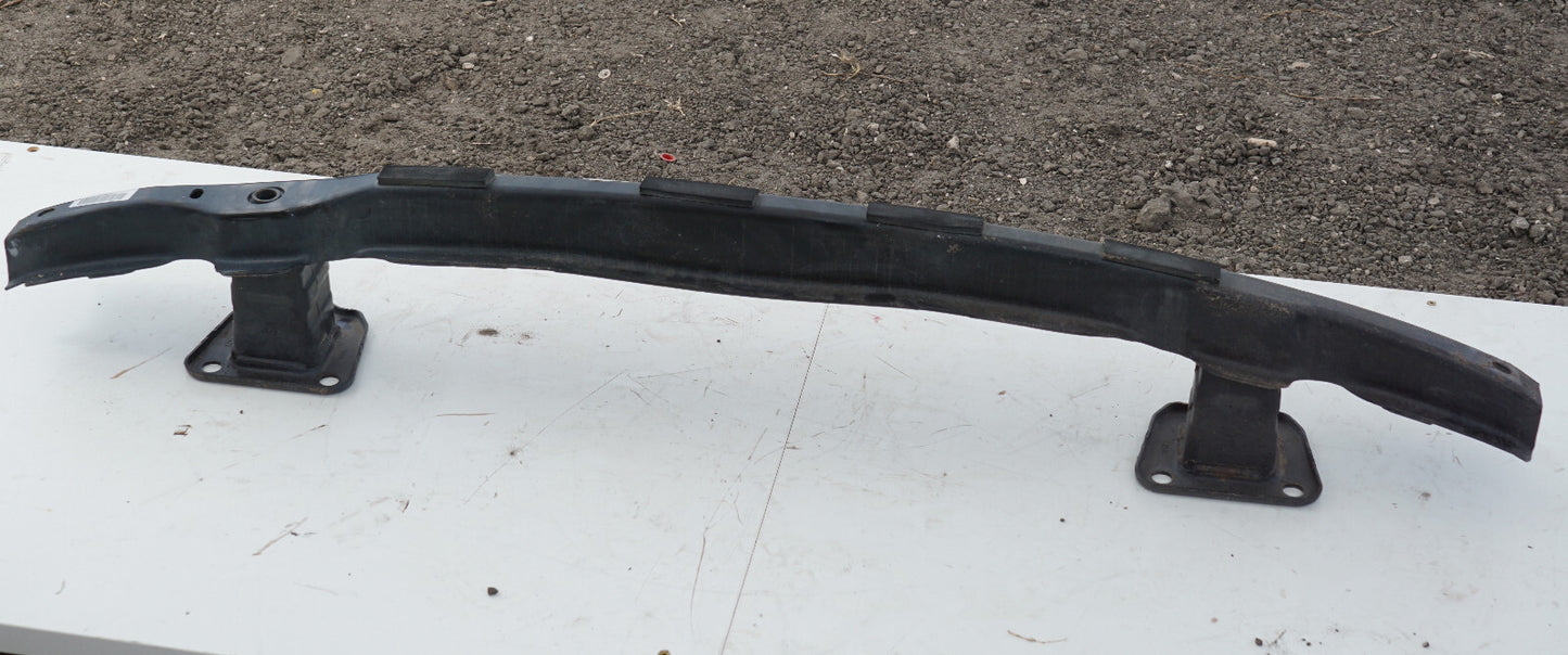 06 - 11 BMW 335i 328i E93 E92 REAR BUMPER REINFORCEMENT 7147604 OEM