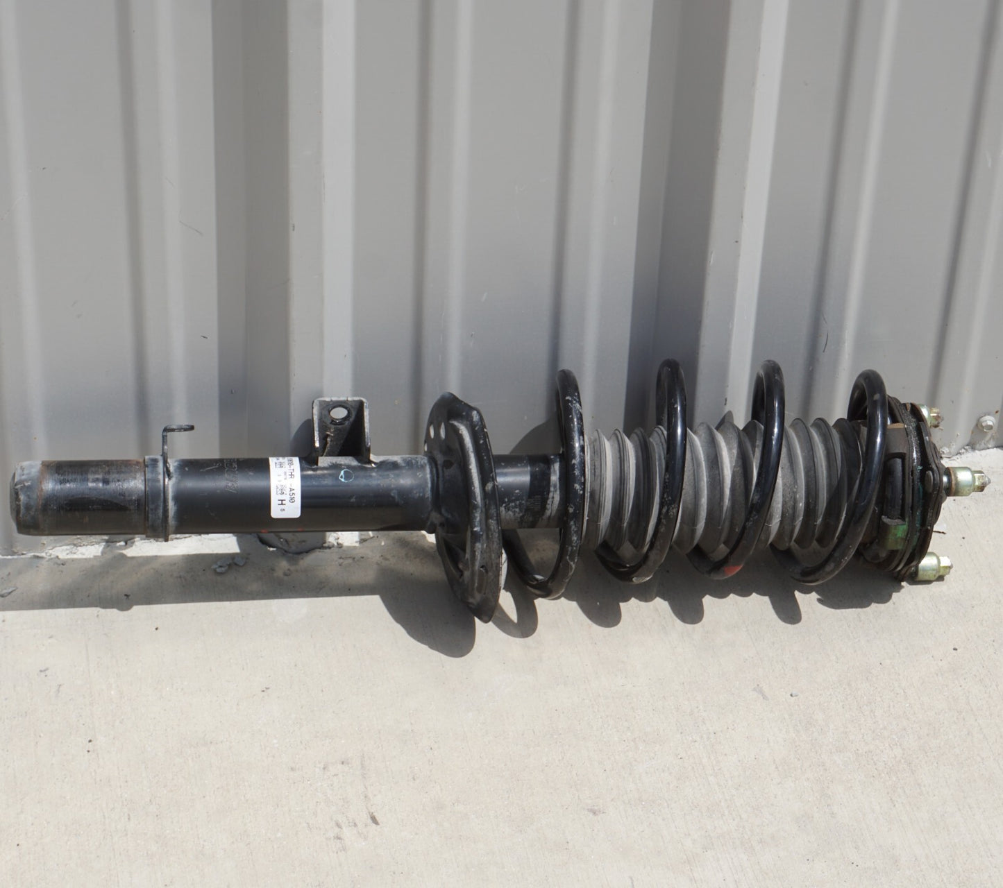 18 - 25 Honda Odyssey Front Right Passenger Shock Strut Absorber OEM