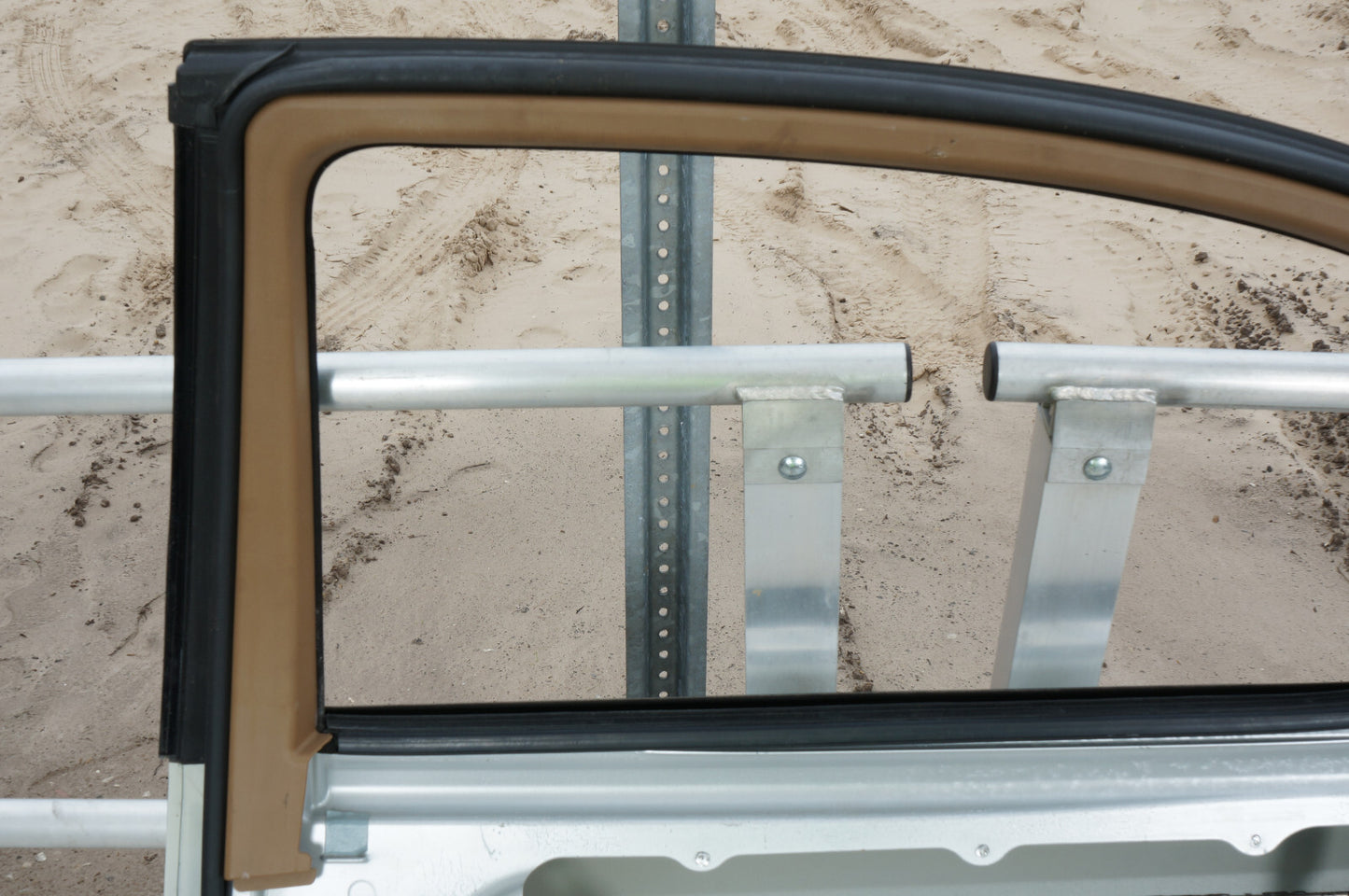 07 - 13 MERCEDES-BENZ S550 W221 REAR RIGHT PASSENGER SIDE DOOR SHELL OEM