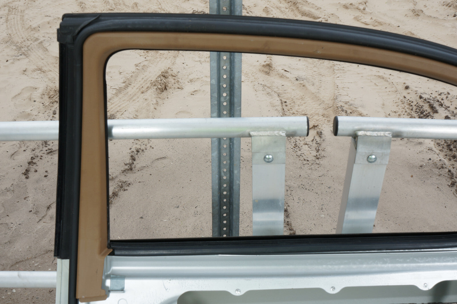 07 - 13 MERCEDES-BENZ S550 W221 REAR RIGHT PASSENGER SIDE DOOR SHELL OEM