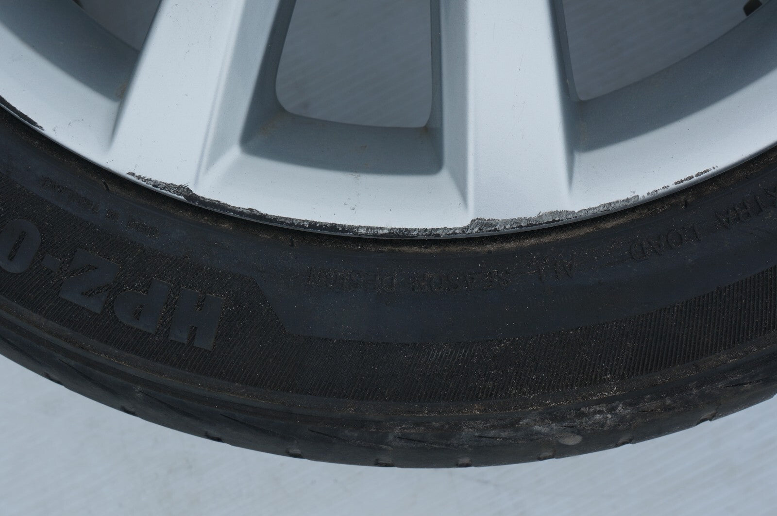 2012 - 2016 VOLKSWAGEN EOS ALLOY WHEEL RIM 7.5Jx17 & TIRE 235/45ZR17 SETOEM