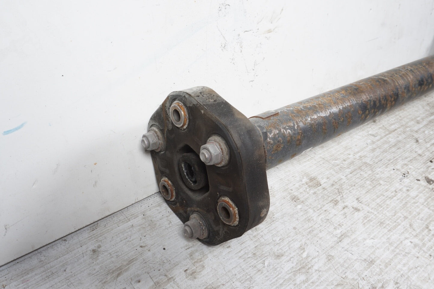 02-10 Lexus SC430 Z40 Rear Wheel Drive Driveshaft Propeller Propshaft OEM