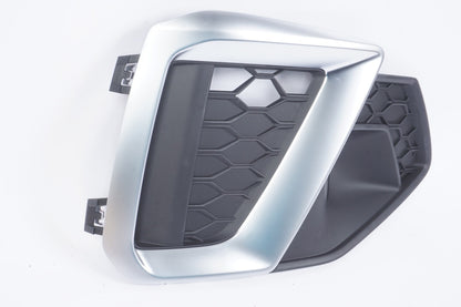 2020 AUDI A4 RIGTH FOG LIGHT LAMP MOLDING GRILLE BEZEL TRIM 8W0807682
