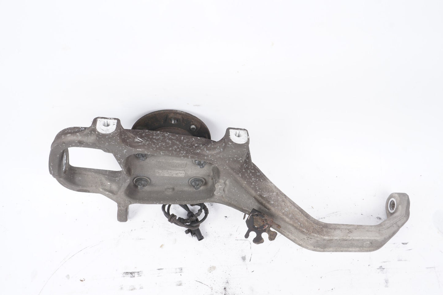 2014 - 2019 MASERATI GHIBLI Front Right Pass Side Spindle Knuckle Wheel Hub OEM