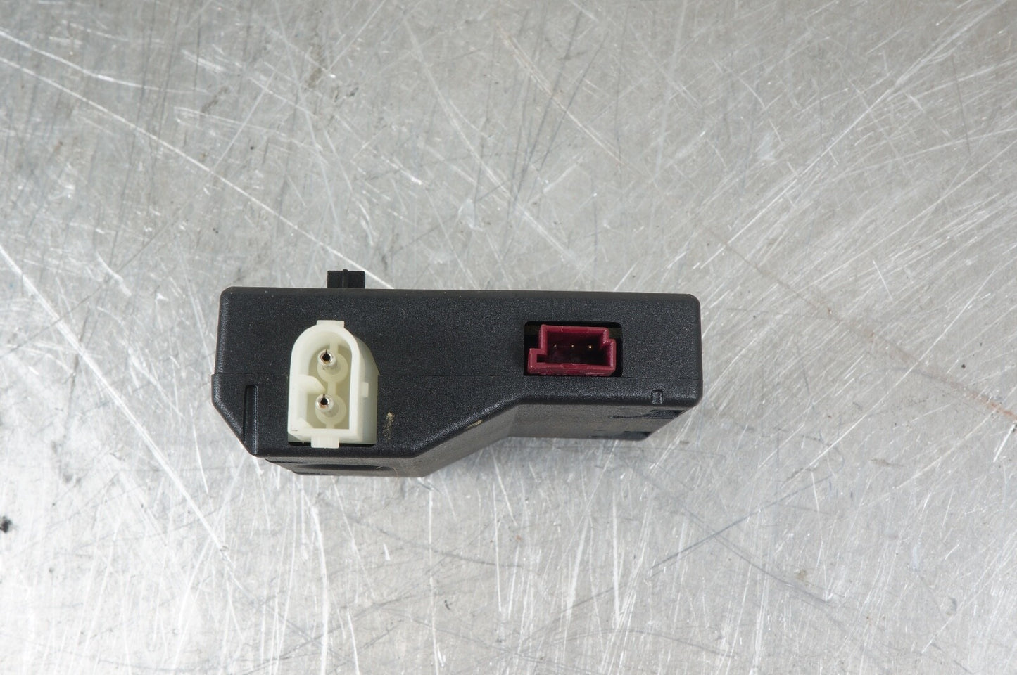 2007 - 2011 BMW X5 E70 AMP AMPLIFIER ANTENNA CONTROL MODULE 9141491-01 OEM